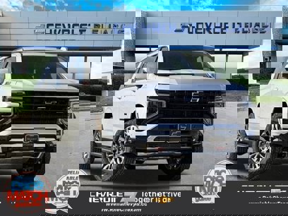 New 2025 Chevrolet Suburban Z71 w/ Comfort Package