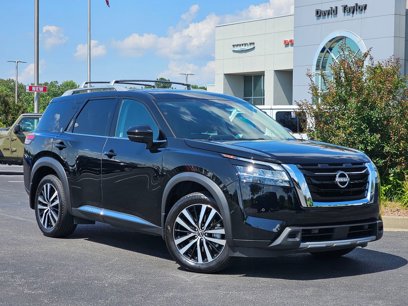 Used 2024 Nissan Pathfinder Platinum