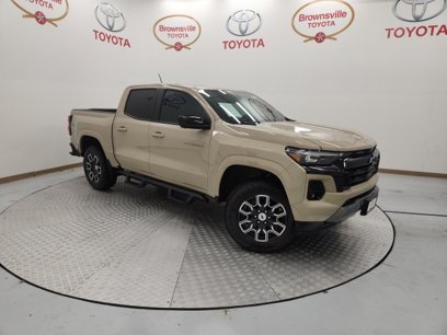 Used 2023 Chevrolet Colorado Z71 w/ Z71 Convenience Package 2