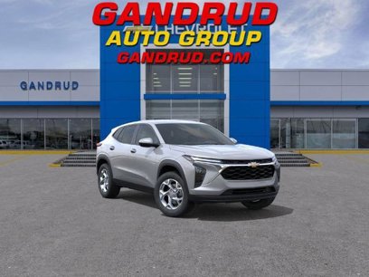 New 2025 Chevrolet Trax LS w/ LS Convenience Package