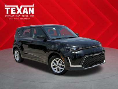 Used 2023 Kia Soul LX w/ LX Technology Package