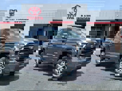 New 2025 Toyota Tundra SR5