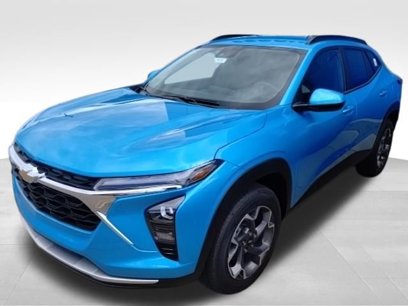 New 2025 Chevrolet Trax LT w/ Driver Confidence Package