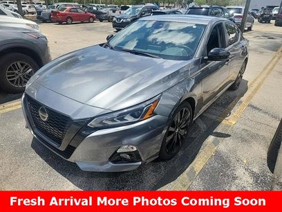 Used 2022 Nissan Altima 2.5 SR