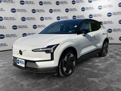 New 2025 Volvo EX30 Ultra w/ Climate Package