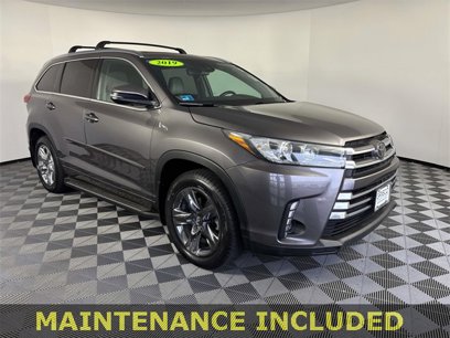 Used 2019 Toyota Highlander Limited Platinum