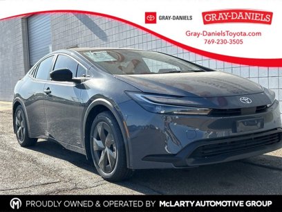 New 2025 Toyota Prius LE