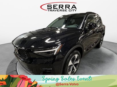 New 2025 Volvo XC40 B5 Plus w/ Protection Package Premier