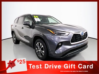 Used 2024 Toyota Highlander XLE