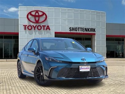 Used 2025 Toyota Camry SE