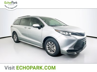 Used 2022 Toyota Sienna LE