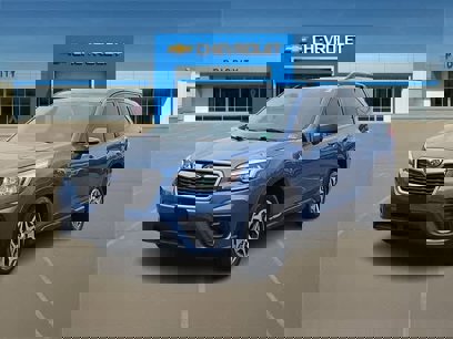 Used 2020 Subaru Forester Premium w/ Popular Package #1