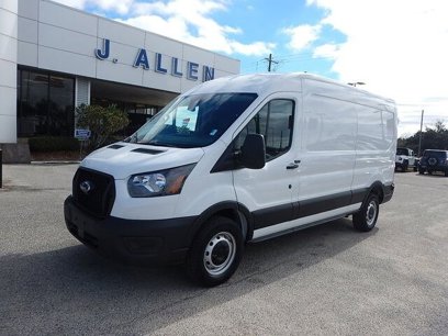 New 2024 Ford Transit 250 148 Medium Roof w/ Load Area Protection Package
