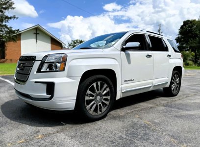 Used 2017 GMC Terrain Denali w/ Cargo Package