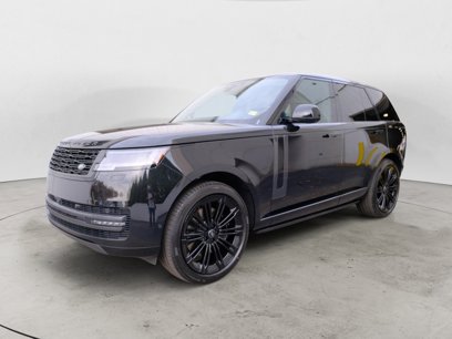 New 2025 Land Rover Range Rover SE