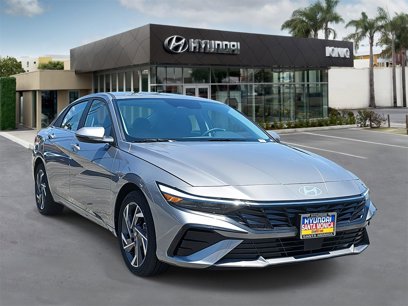 New 2025 Hyundai Elantra Limited