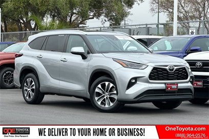 Certified 2024 Toyota Highlander XLE