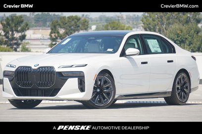 New 2025 BMW 740i w/ Premium Package