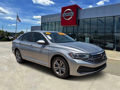 Used 2024 Volkswagen Jetta SE