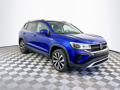 New 2024 Volkswagen Taos SE