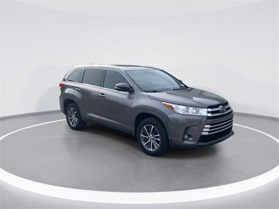 Used 2019 Toyota Highlander XLE