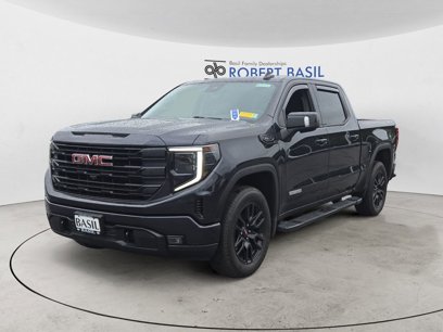 Used 2022 GMC Sierra 1500 Elevation w/ Elevation Premium Package