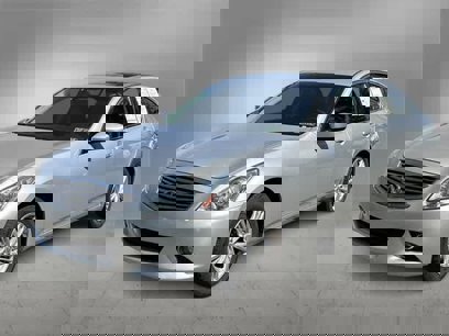 Used 2011 INFINITI G25 x w/ Moonroof Pkg