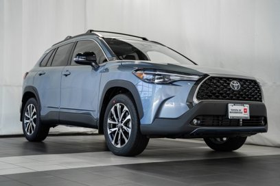 New 2025 Toyota Corolla Cross XLE