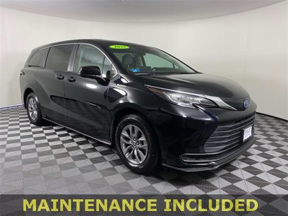 Used 2022 Toyota Sienna LE