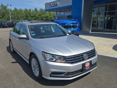 Used 2017 Volkswagen Passat 1.8T SE