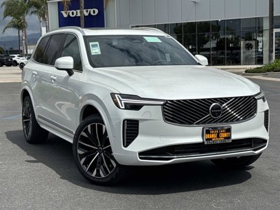 New 2025 Volvo XC90 B5 Plus