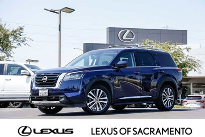 Used 2022 Nissan Pathfinder Platinum