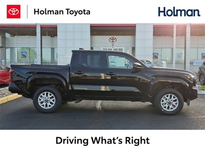 New 2025 Toyota Tacoma SR