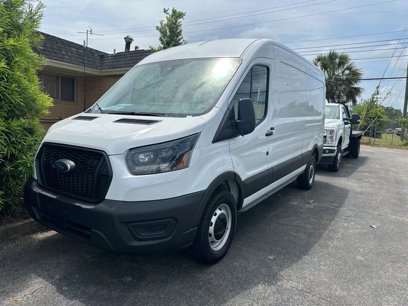 New 2025 Ford Transit 250 148 Medium Roof w/ Load Area Protection Package