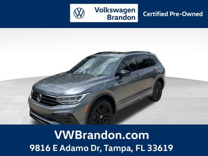 Certified 2022 Volkswagen Tiguan SE R-Line