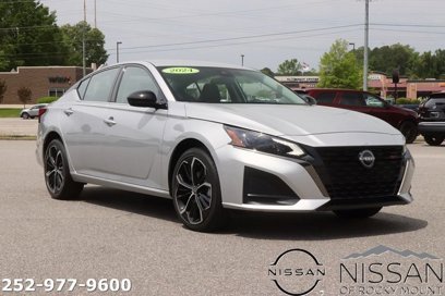 Certified 2024 Nissan Altima 2.5 SR
