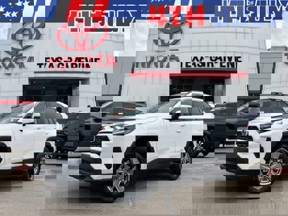Used 2022 Toyota RAV4 XLE
