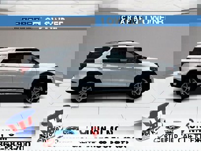 Used 2025 Ford Explorer Active