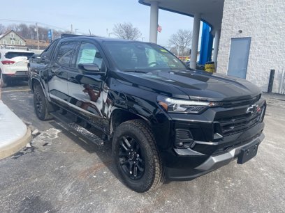 New 2025 Chevrolet Colorado Z71 w/ Midnight Edition