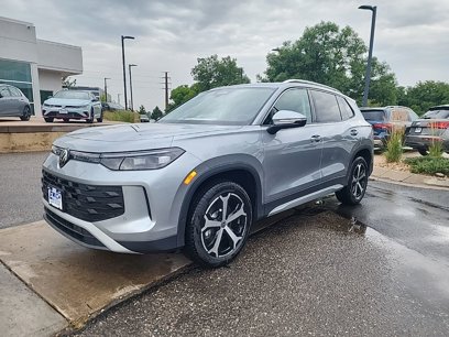 New 2025 Volkswagen Tiguan SE