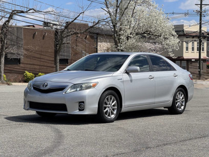 Used 2011 Toyota Camry XLE w/ Leather Pkg