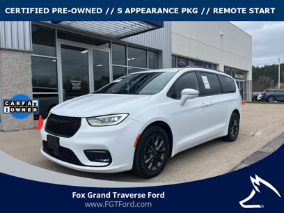 Used 2021 Chrysler Pacifica Touring-L w/ S Appearance Package