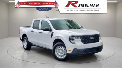 New 2025 Ford Maverick XL