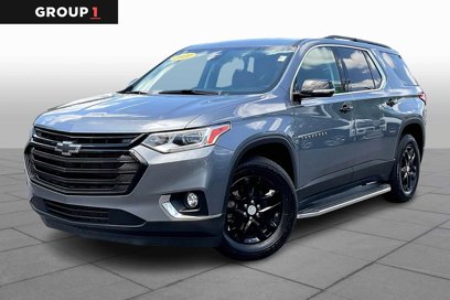 Used 2020 Chevrolet Traverse LT