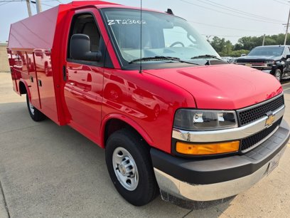 New 2024 Chevrolet Express 3500 w/ Power Convenience Package
