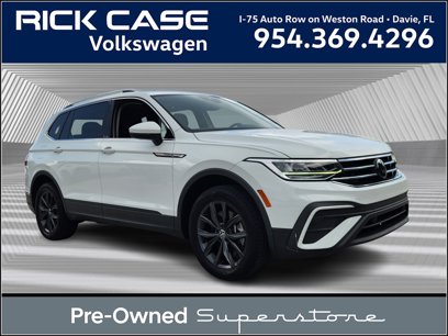 Certified 2022 Volkswagen Tiguan SE w/ Panoramic Sunroof Package
