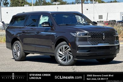 New 2025 Lincoln Navigator L Reserve
