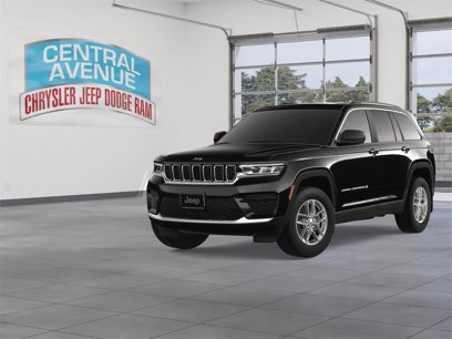 New 2025 Jeep Grand Cherokee Laredo X