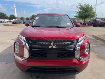 Used 2023 Mitsubishi Outlander ES