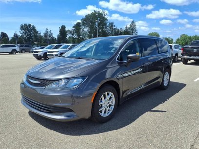 Used 2017 Chrysler Pacifica Touring